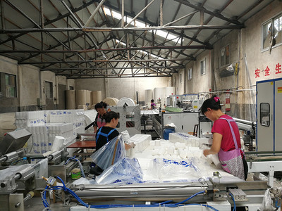 办一个卫生纸加工厂 如何选择机器与设备